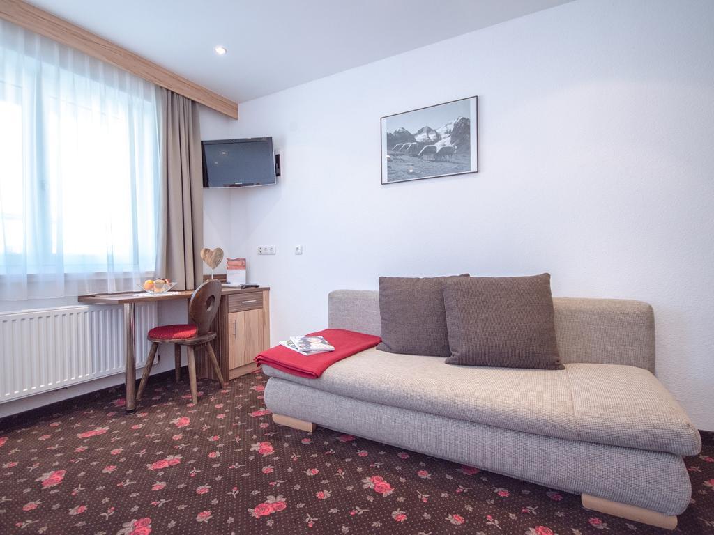 Hotel Felsenstueberl Sölden Exteriör bild