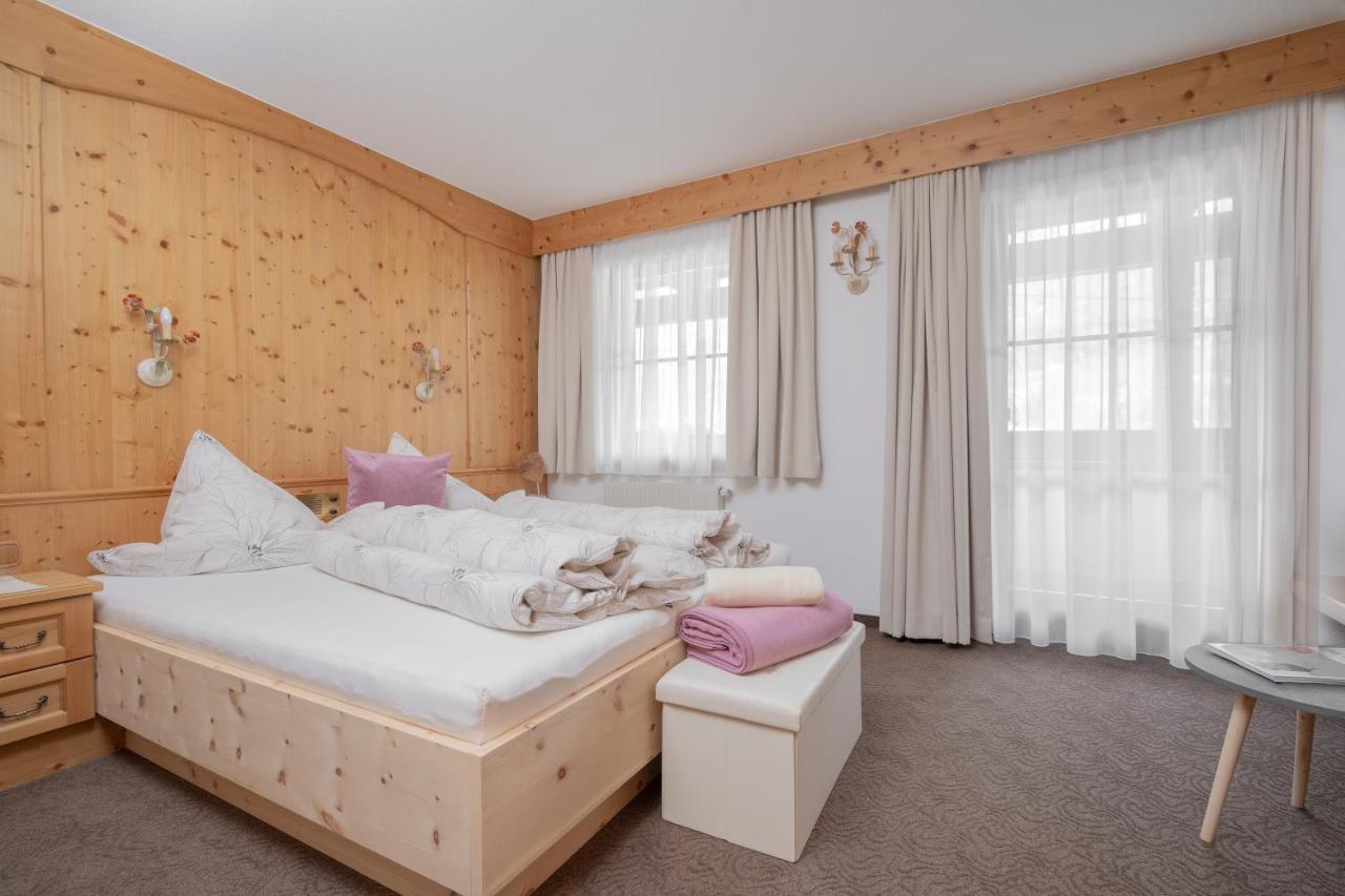Hotel Felsenstueberl Sölden Exteriör bild