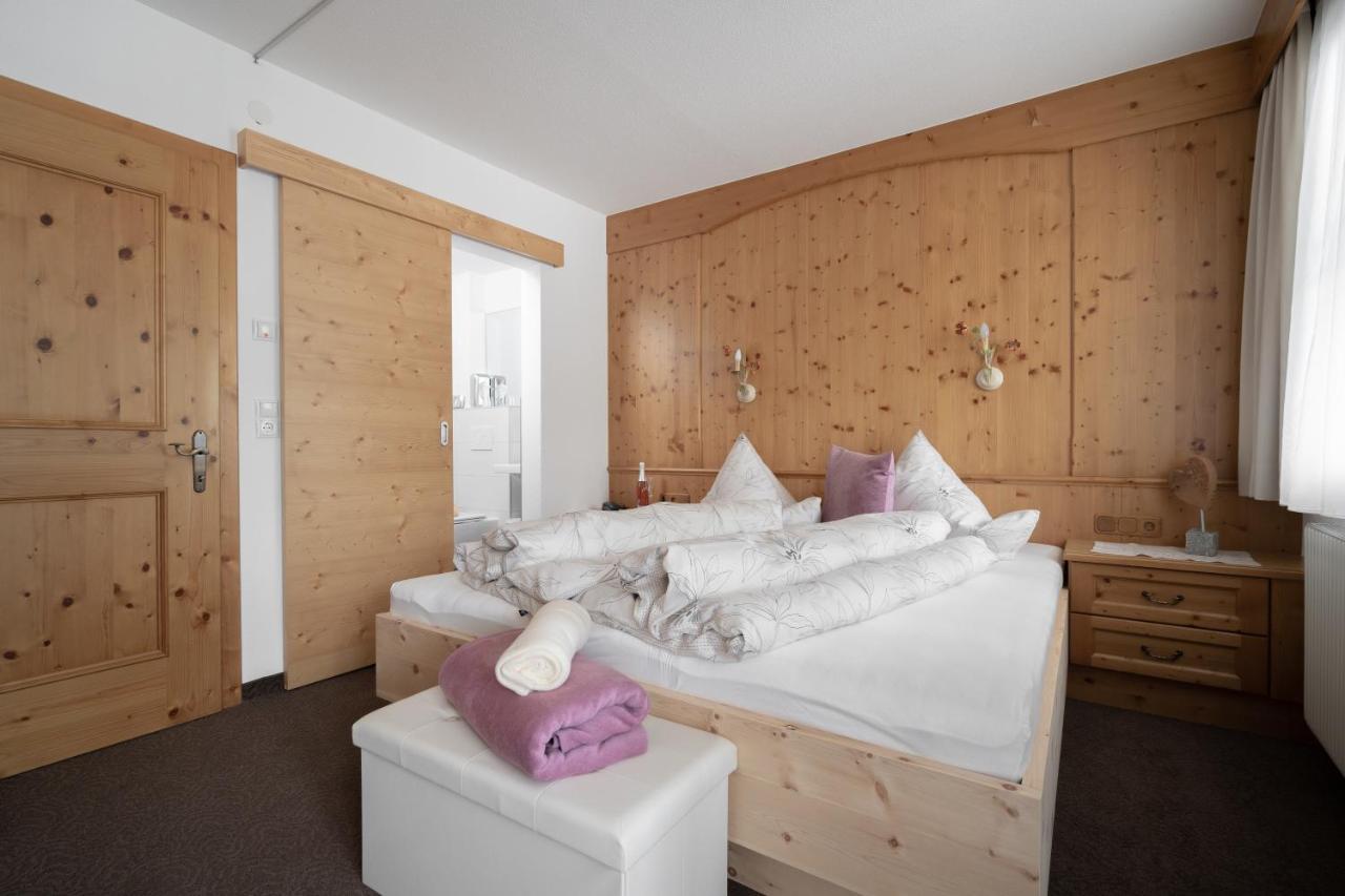 Hotel Felsenstueberl Sölden Exteriör bild