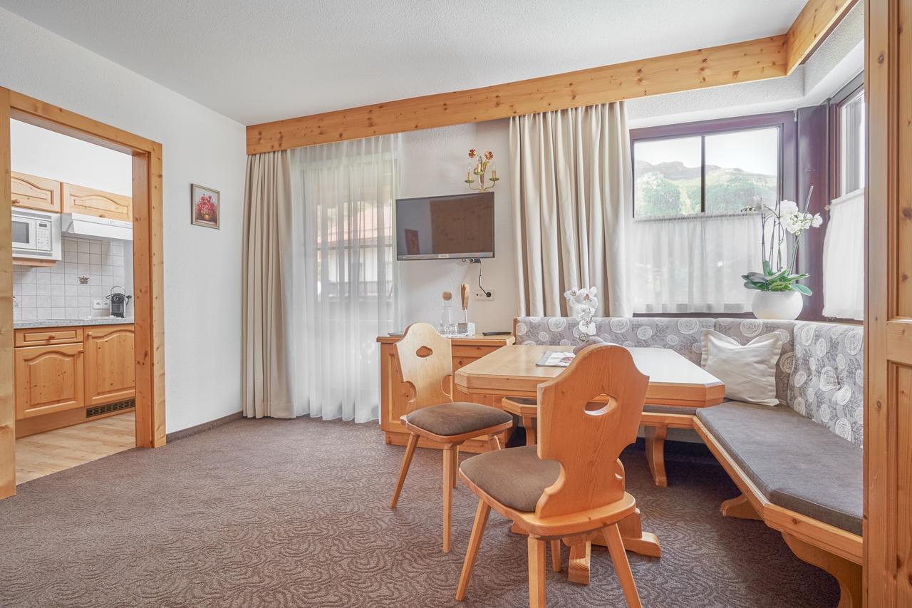 Hotel Felsenstueberl Sölden Exteriör bild