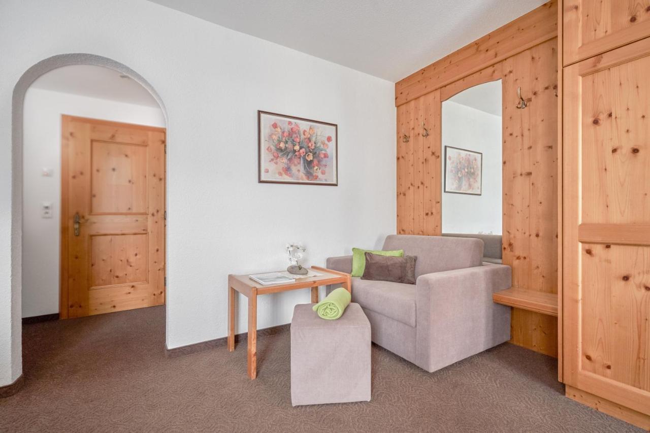 Hotel Felsenstueberl Sölden Exteriör bild